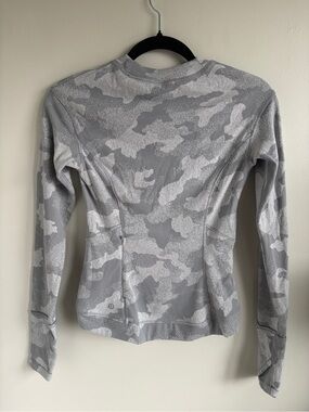 lululemon athletica Grey & White Camo Long Sleeve Performance Top